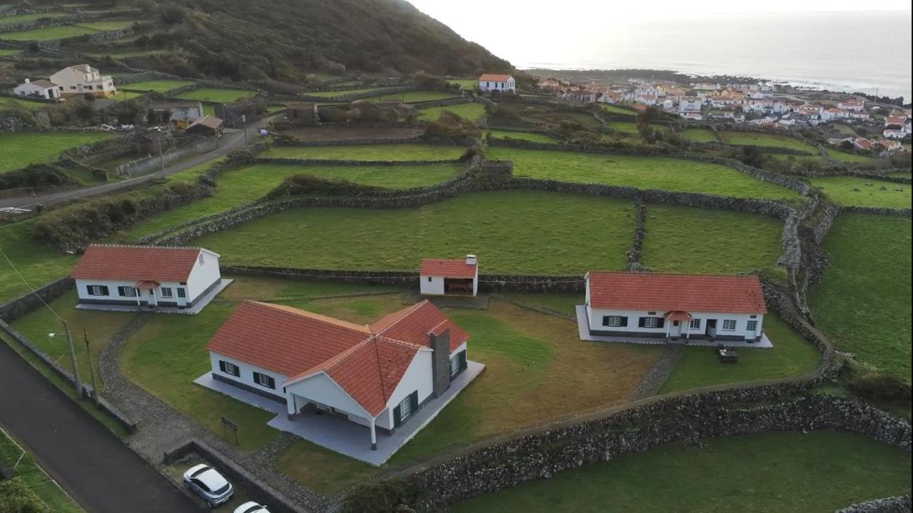 Casas Da Cascata Villa Lajes das Flores Екстериор снимка