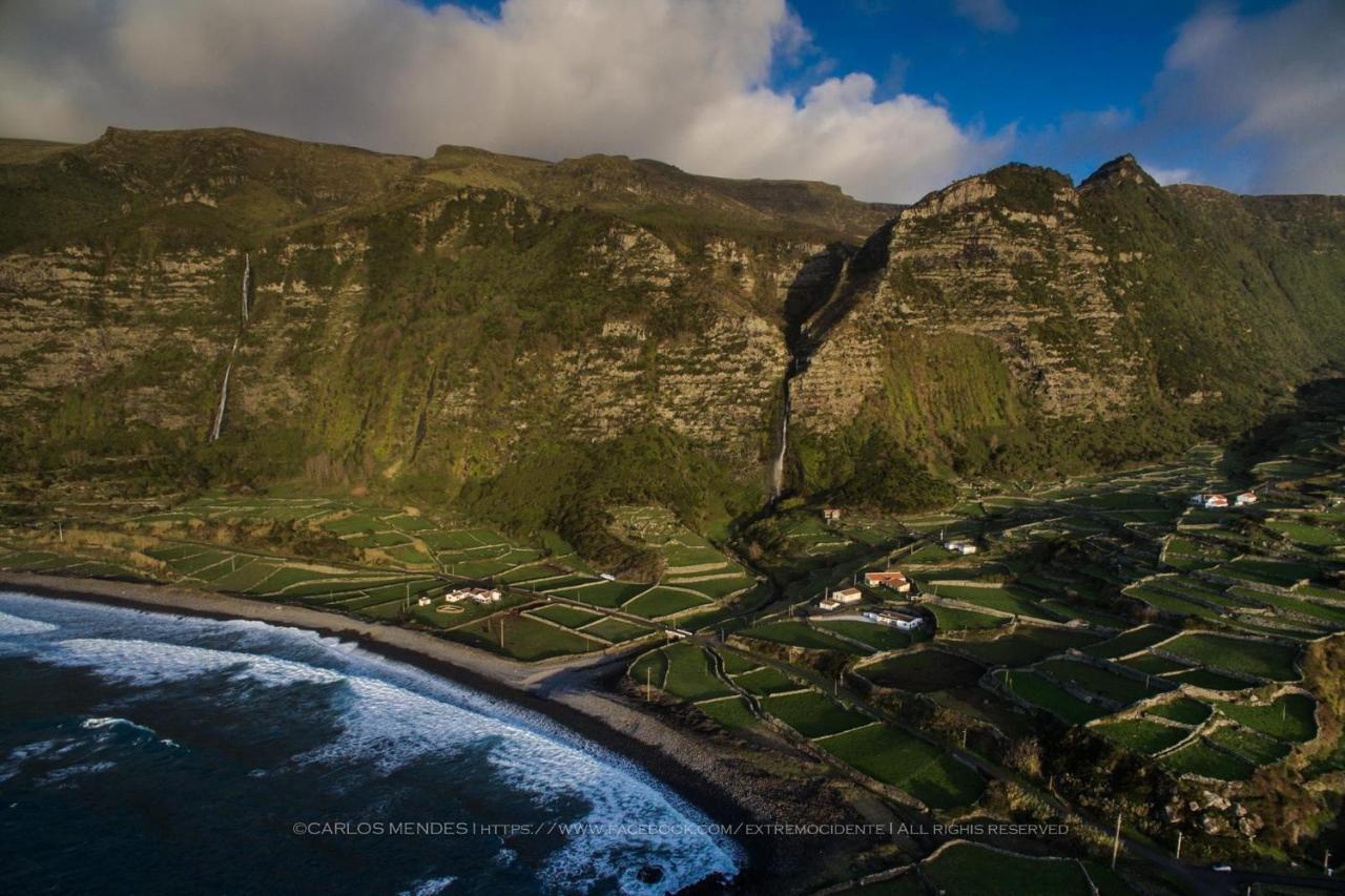 Casas Da Cascata Villa Lajes das Flores Екстериор снимка